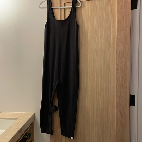 TKEES play suit black Sz 1 - Picture 2 of 2